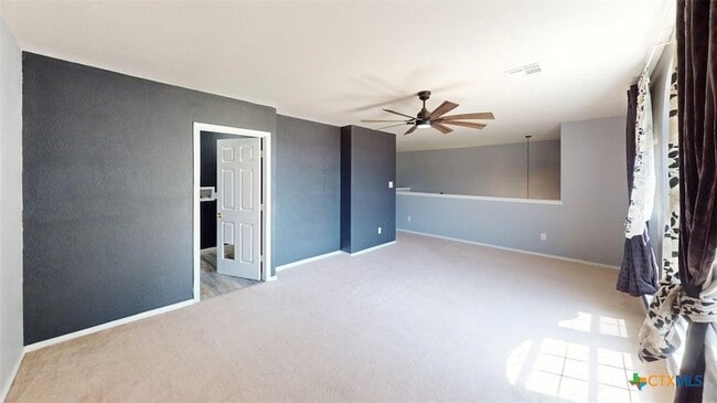 Building Photo - 701 Black Hills Trail