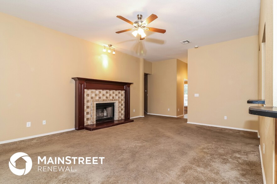 Building Photo - 509 SW 158th Terrace