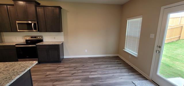 Building Photo - 272 Moonstone Way