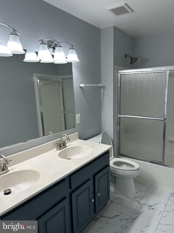 Building Photo - 14038 Walney Village Ct
