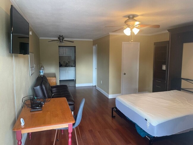Building Photo - Furnished  Studio Condominium on Campus