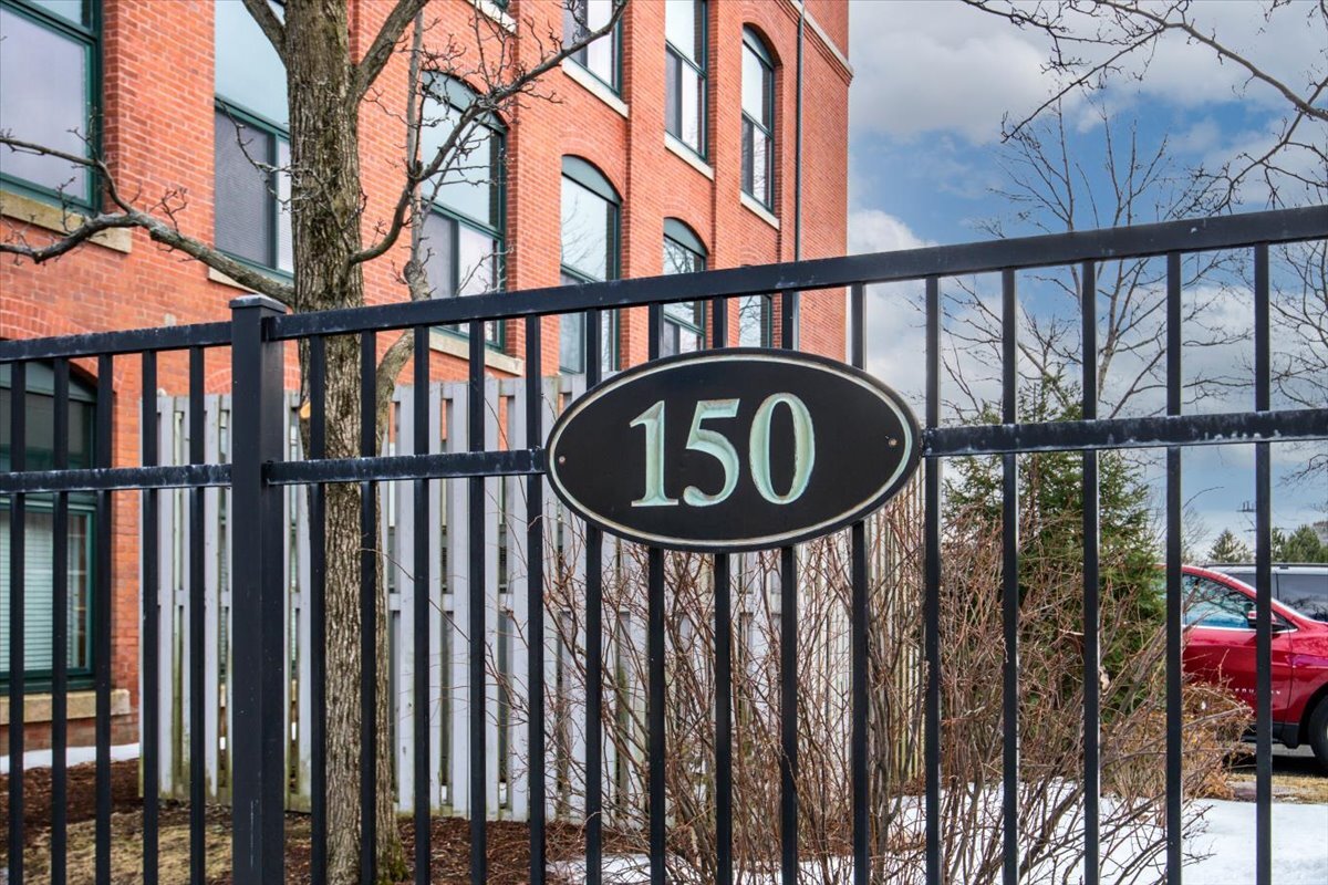 Building Photo - 150 Rumford Ave