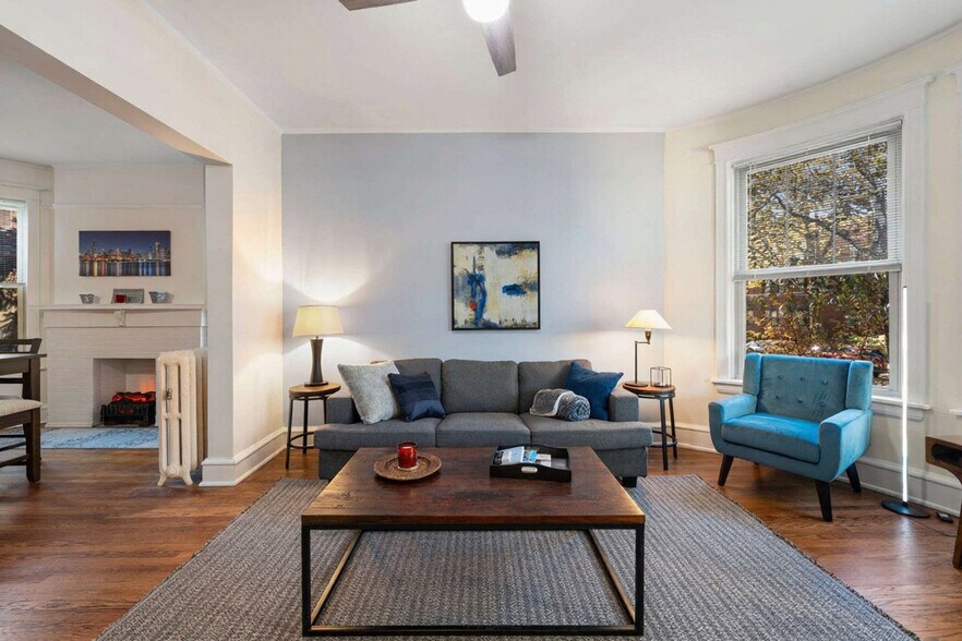 Building Photo - 6229 N Wayne Ave