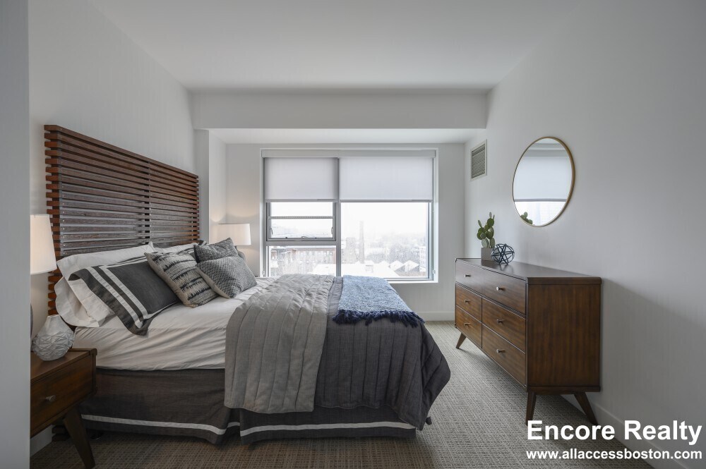 Building Photo - 425 Massachusetts Ave