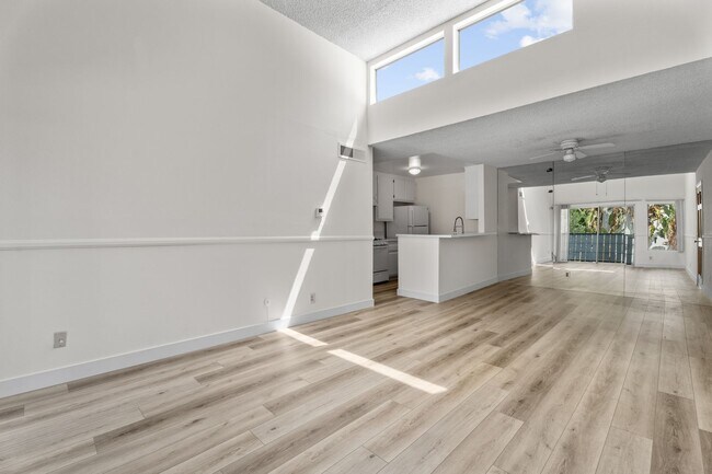 Primary Photo - Top-Floor 1-Bedroom Condo with Vaulted Cei...