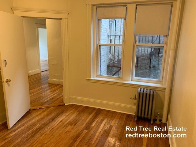 Building Photo - 1185 Boylston St