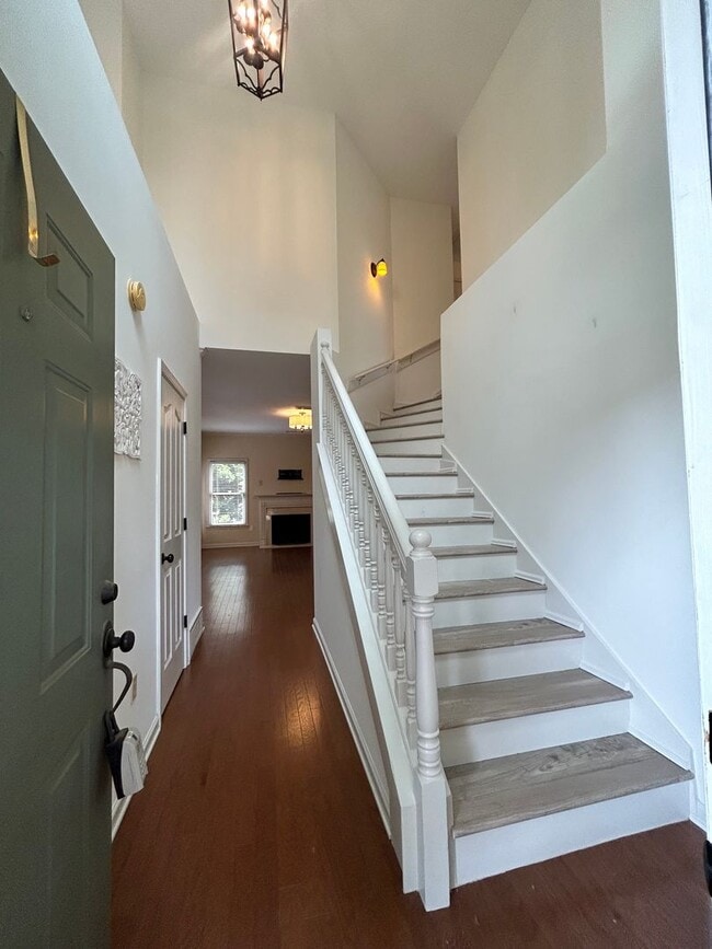 Building Photo - Gated Community on the Island! Bonus Room!...