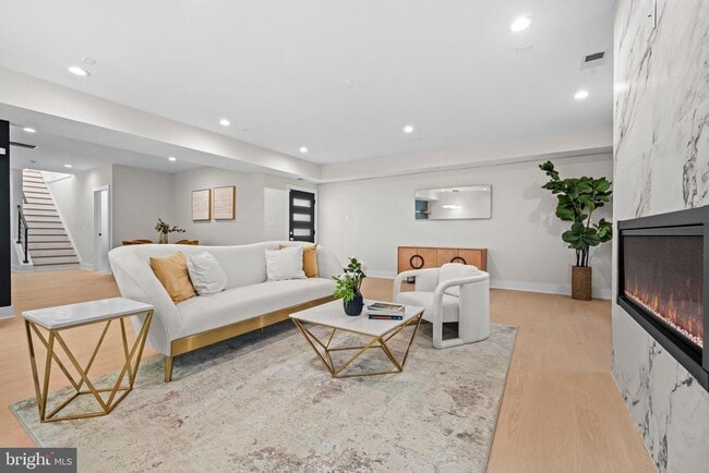 Building Photo - 4246 15th St N