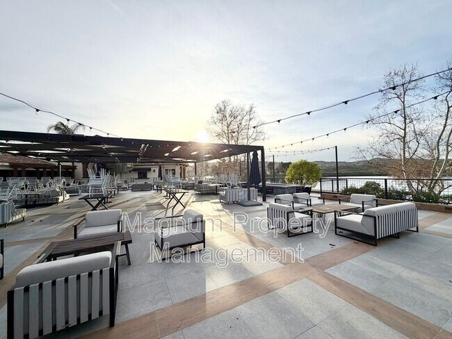 Building Photo - 23775 Cruise Cir Dr