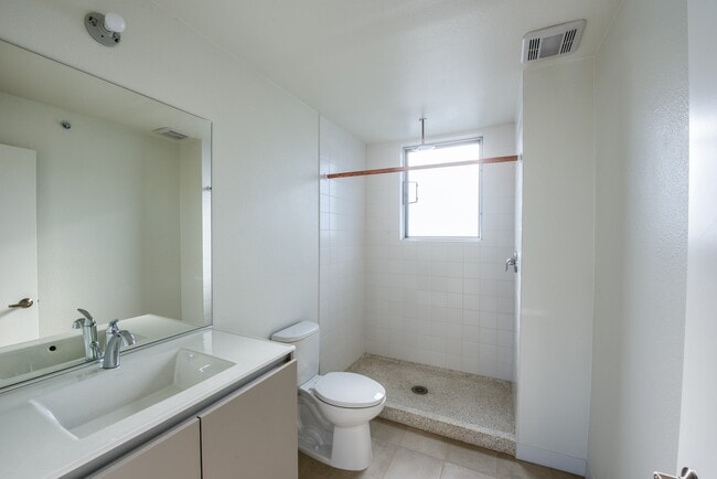 Building Photo - 3586 Adams Avenue, Unit 10