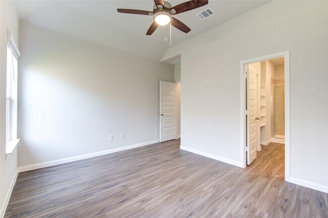 Building Photo - 13321 Burbot Dr