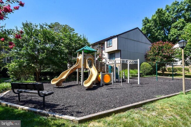 Building Photo - 1809 Westwind Way