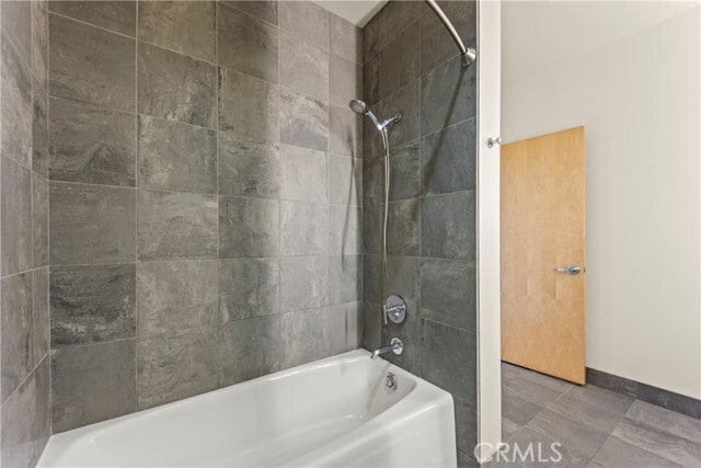 Building Photo - 1100 S Hope St