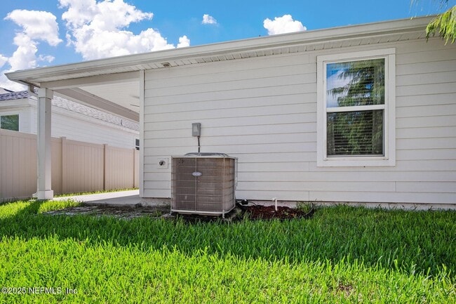 Building Photo - 11647 Pacific Dogwood Ct