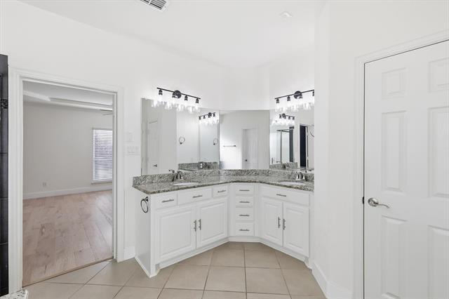 Building Photo - 11813 Smithton Ave