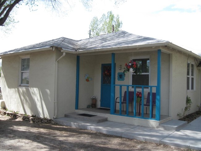 Primary Photo - 1107 N Auburn Ave