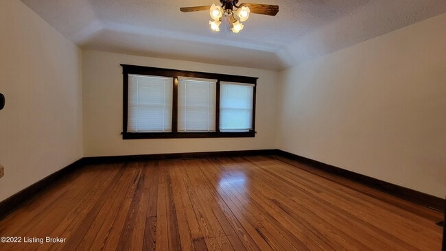 Building Photo - 3812 Taylorsville Rd