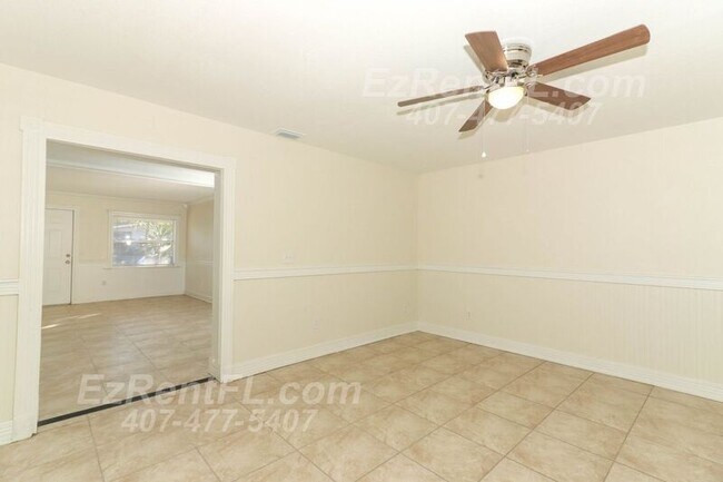 Building Photo - 5632 Lunsford Dr