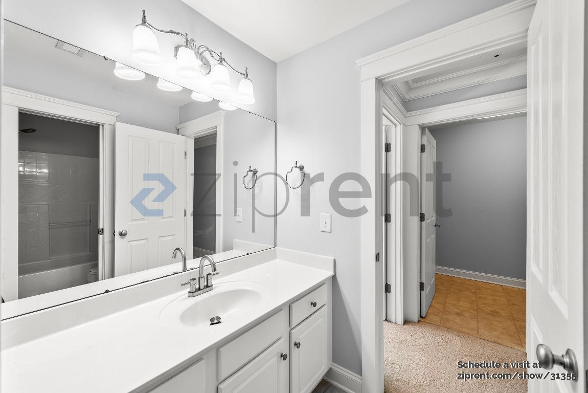 Building Photo - 5144 Berkeley Park Ct