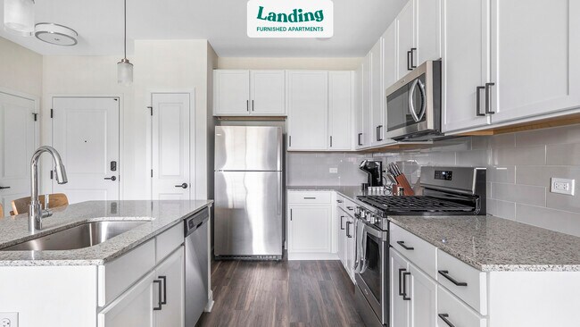 Building Photo - 450 Woodmoor Dr