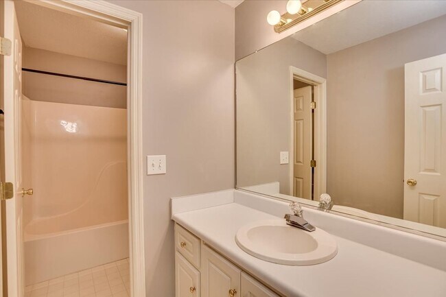 Building Photo - 4363 Wisteria Ct