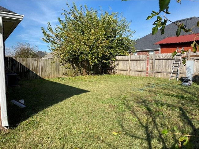 Building Photo - 1622 Tolleson Loop