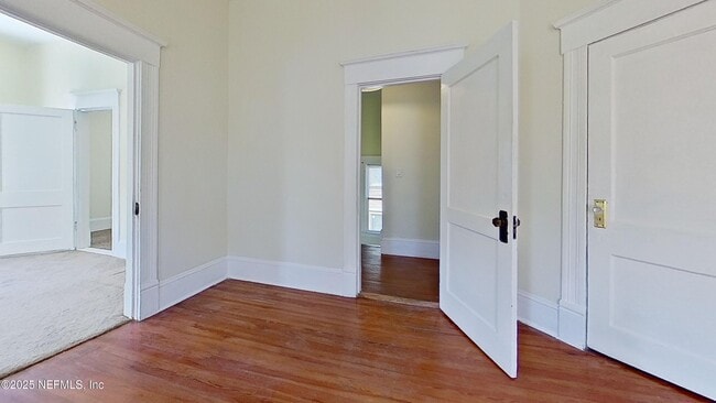 Building Photo - 343 7th St W
