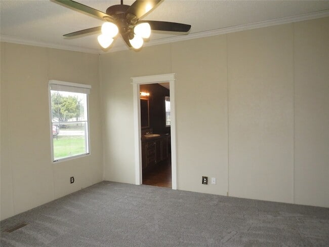 Building Photo - 2141 Crockett Rd