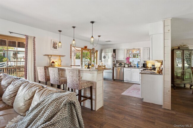 Building Photo - 58 Forester St