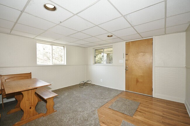 Building Photo - 741-743 Bower Hill Road