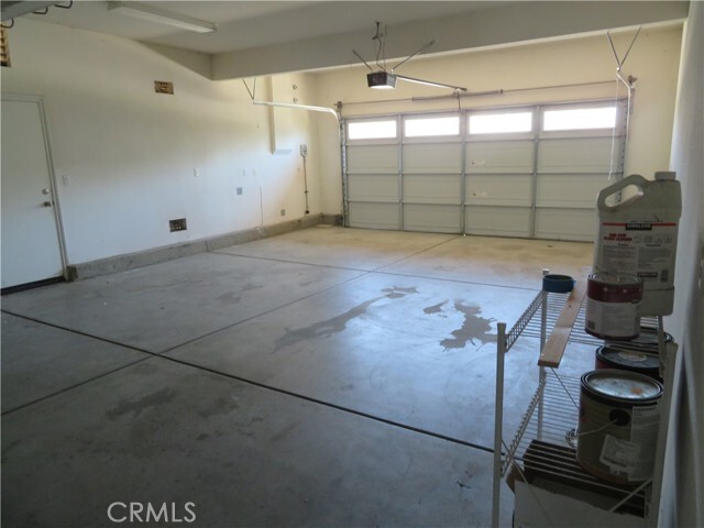 Building Photo - 14336 Saline Dr