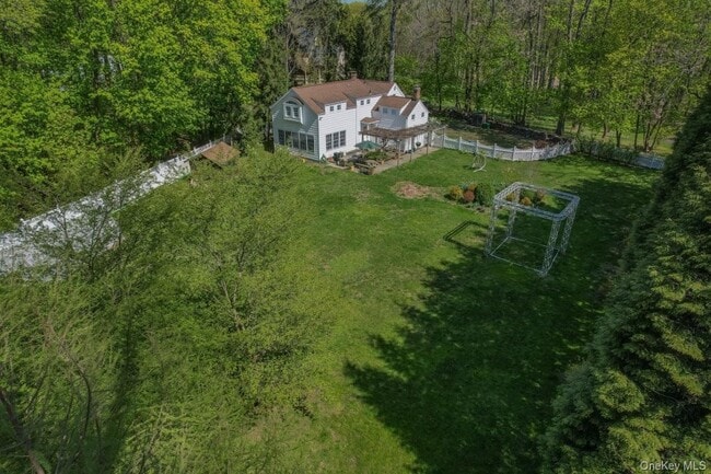 Building Photo - 197 US-9W