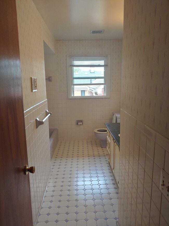 Building Photo - 3021 Powhattan Pky