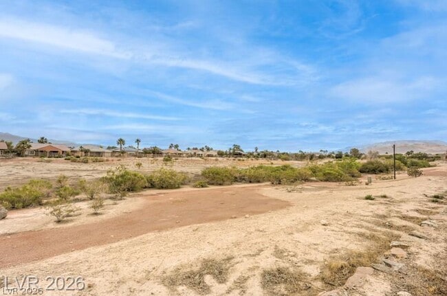 Building Photo - 8213 Bay Dunes St