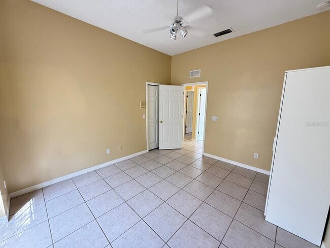 Building Photo - 3406 Amaca Cir