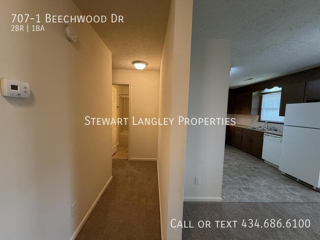 Building Photo - 707 Beechwood Dr