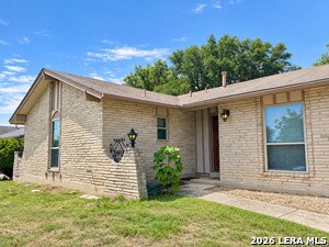 Building Photo - 6714 Strawflower St