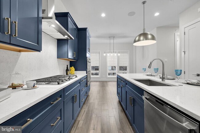 Building Photo - 147 Prairie Ln