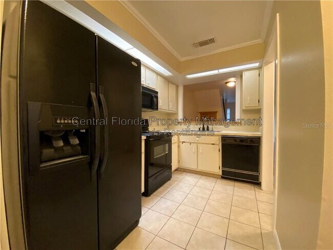 Building Photo - 587 Northbridge Dr