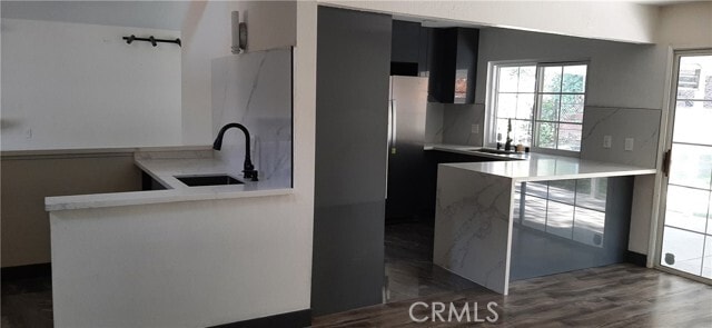 Building Photo - 21920 Santaquin Dr