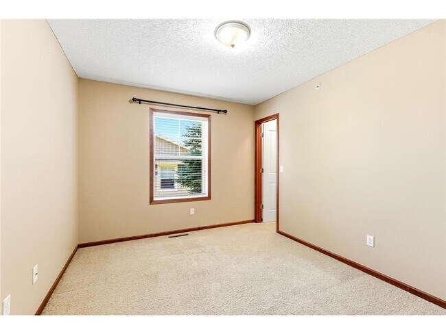 Building Photo - 15655 60th Ave N