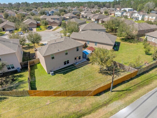 Building Photo - 305 Crooked Pine Court