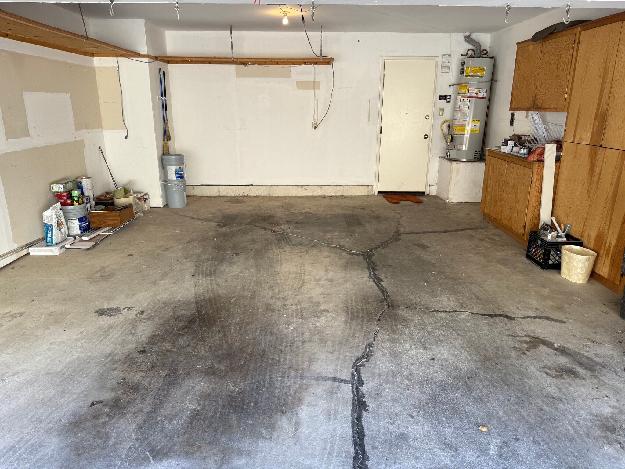 Garage w/Storage - 1771 Gazelle Way