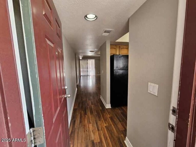 Building Photo - 3420 W Danbury Dr