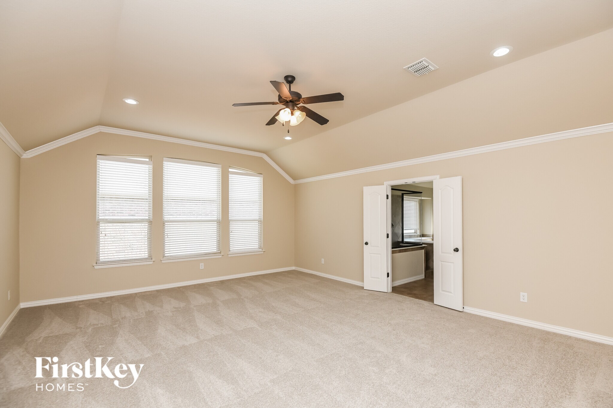 Building Photo - 2488 Deer Run