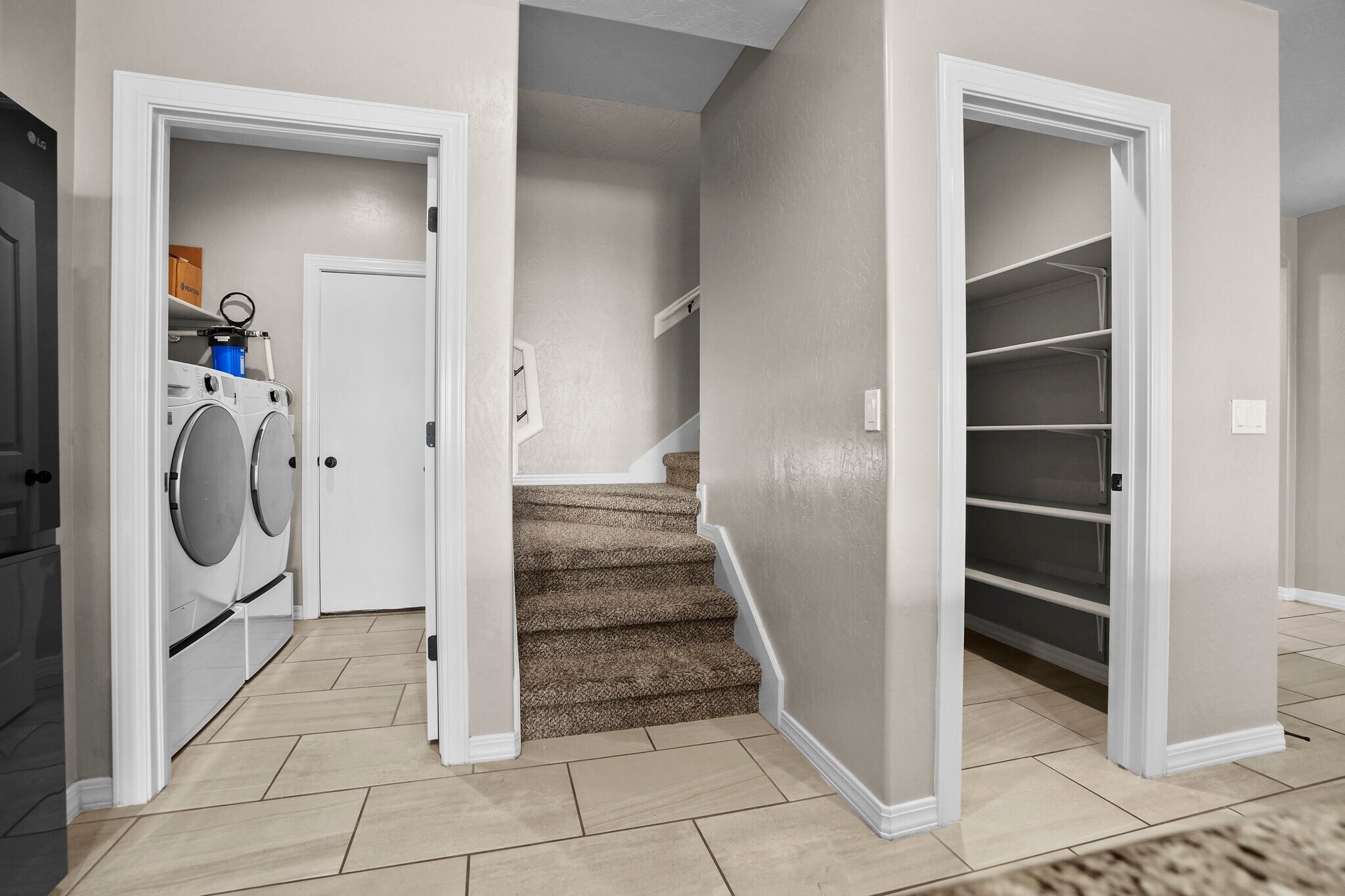 Building Photo - 12540 Arrow Weed Dr