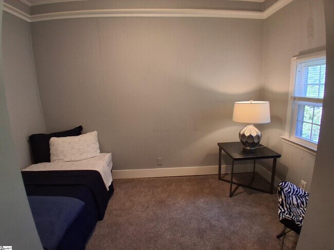 Building Photo - 506 Pinckney St