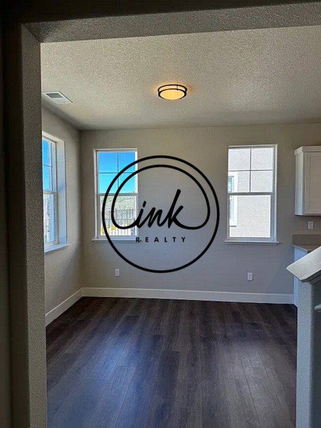 Building Photo - Brand New Two Story Townhouse in the Heart of Gardnerville