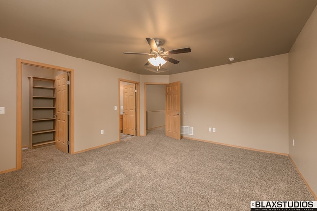 Building Photo - 4727 N Baron St