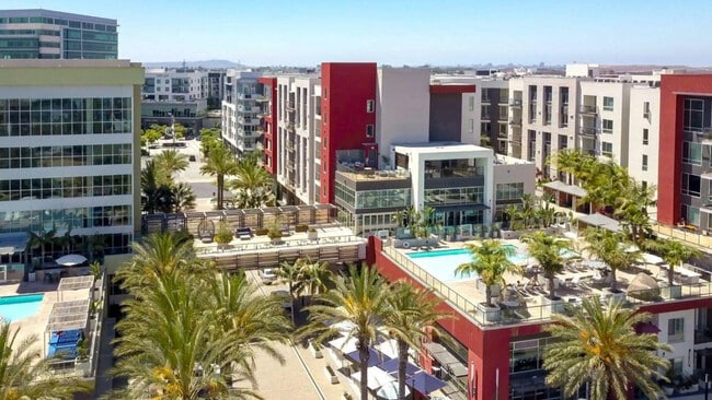 Building Photo - 8725 Ariva Ct